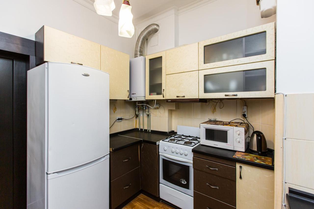 Квартира Подобово Біля Площі Ринок Вулиця Староєврейська 17 Lviv Exterior foto